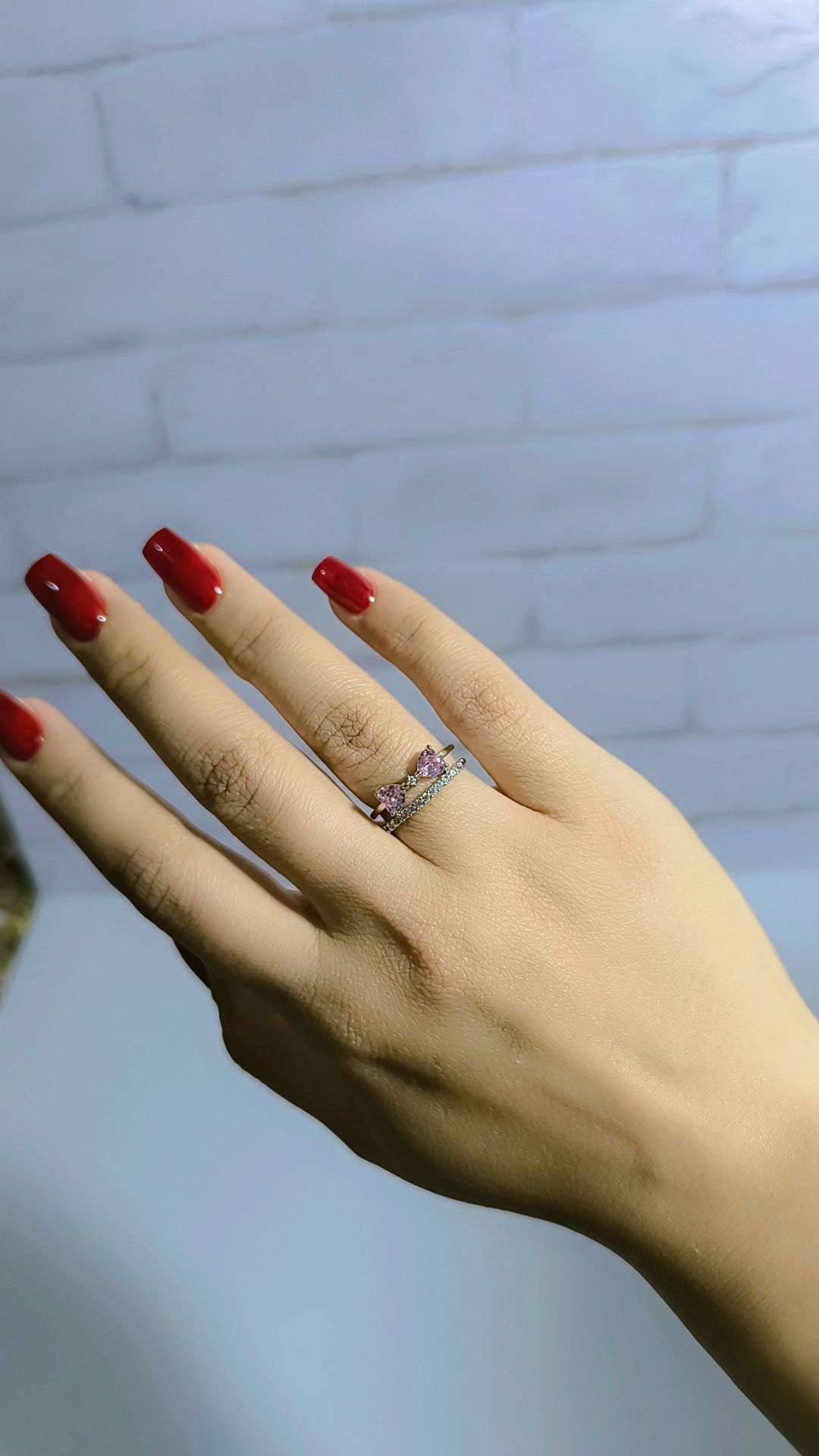 انگشتر پاپیون صورتی