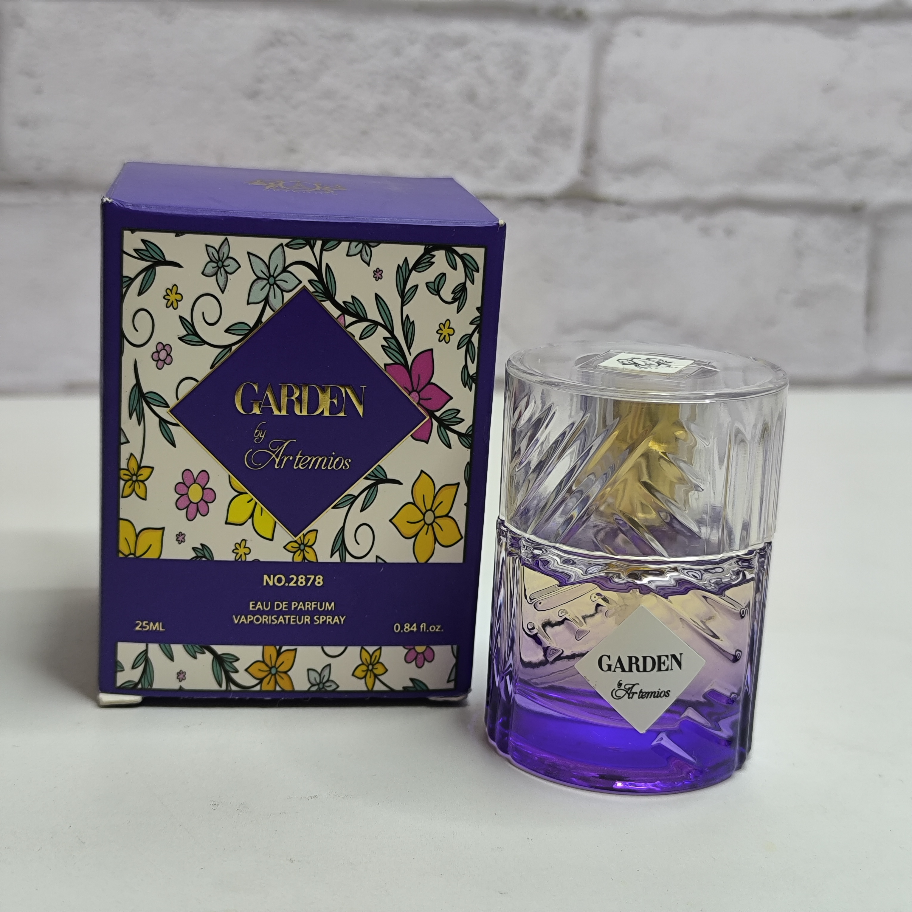 ادکلن زنانه گوچی فلورا گورجس مگنولیا (Gucci Flora Gorgeous Magnolia) حجم 25میل آرتمیوس کالکشن
