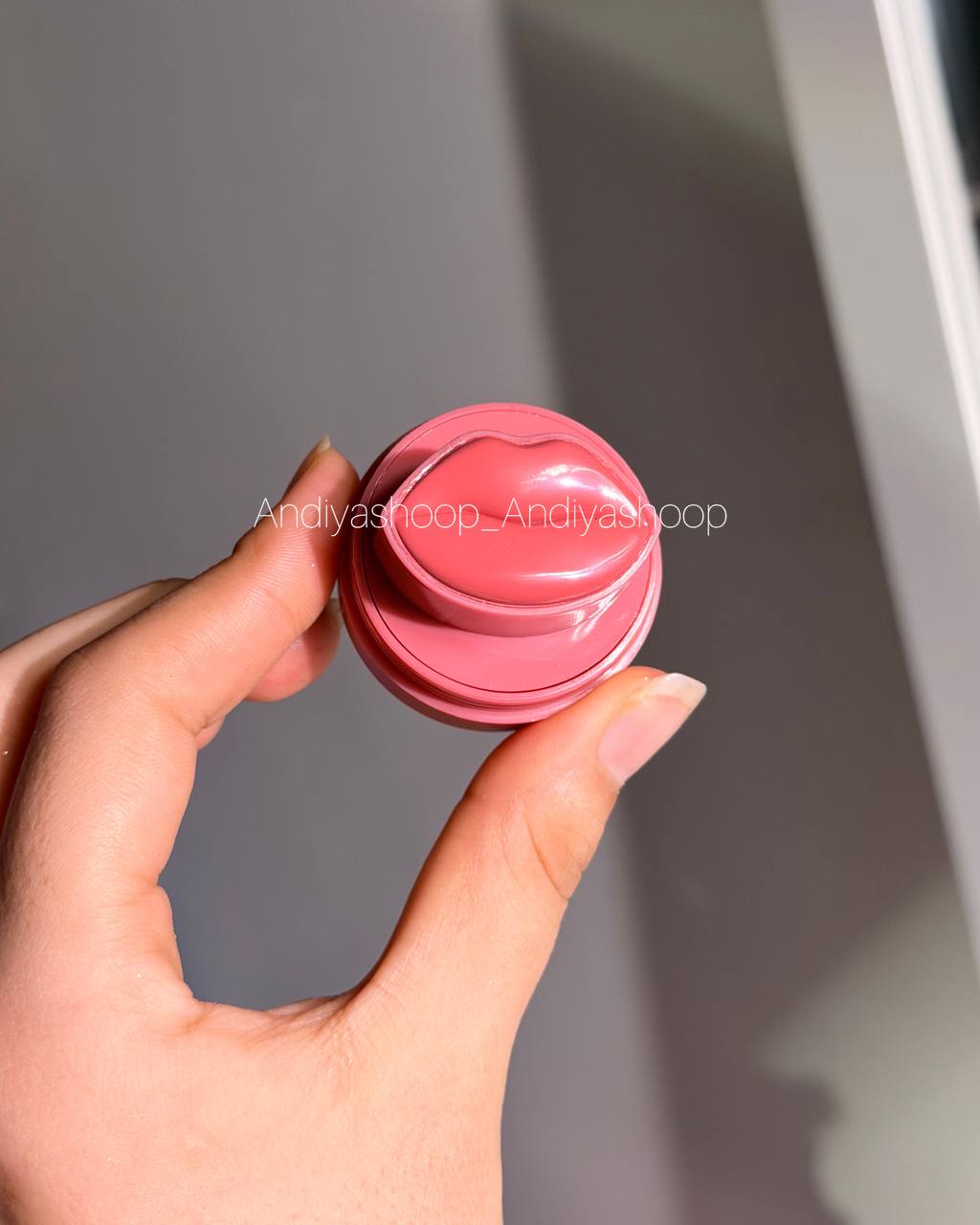 رژگونه و لیپ استیک طرح لب