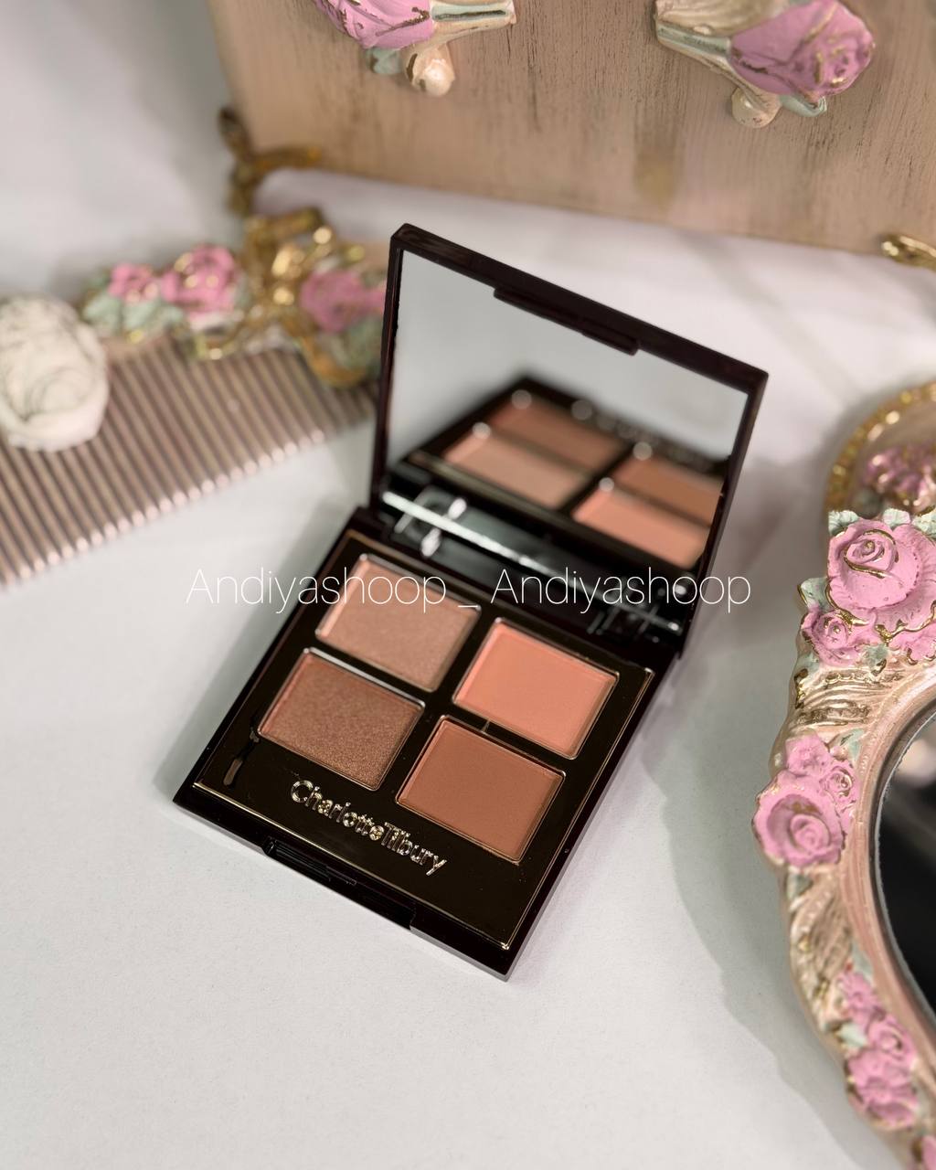 سایه شارلوت تیلبری