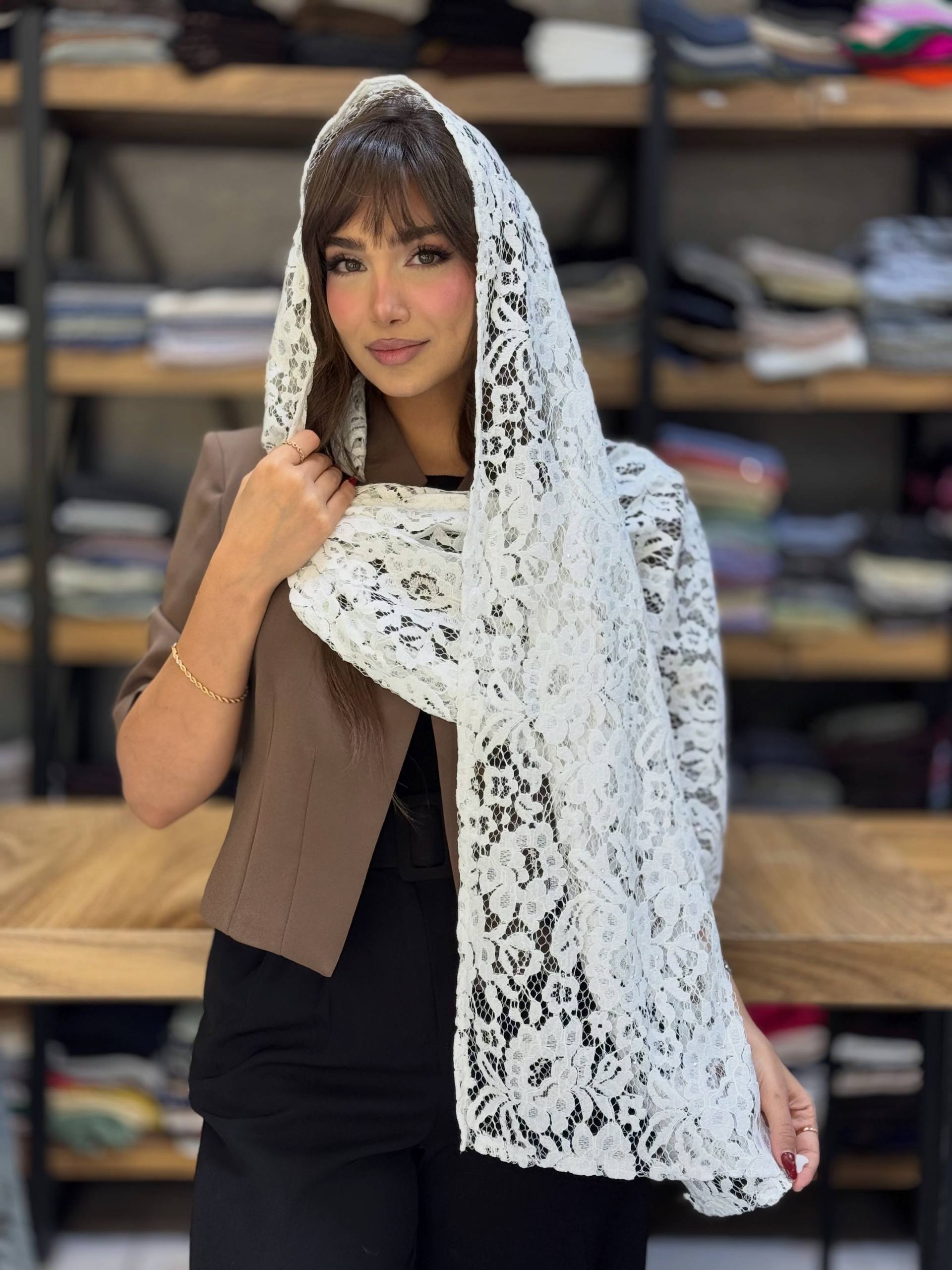 شال مخمل نگین دار مجلسی زنانه