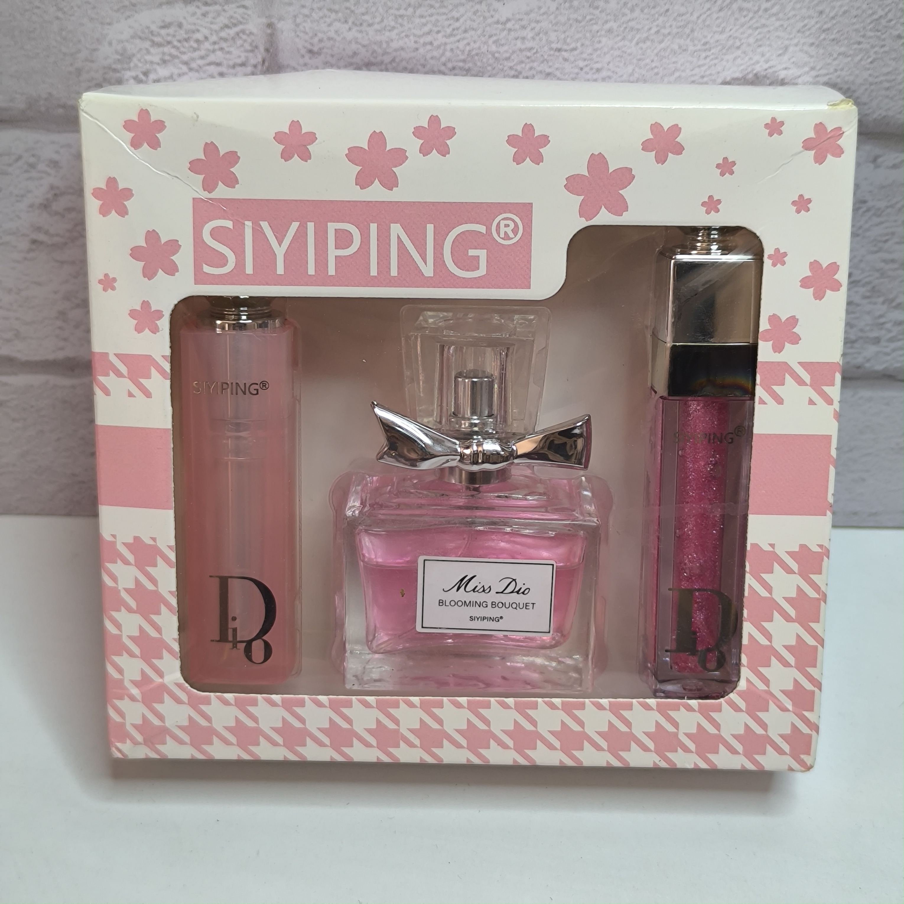 پک عطر و لیپگلاس دیور