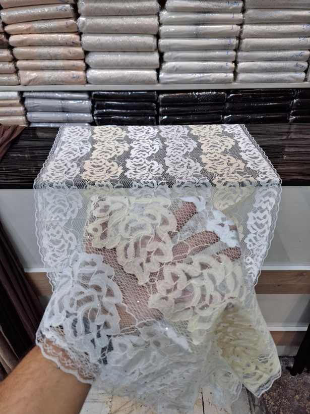 شال گیپور گلدار نگین کاری مرواریدی مجلسی زنانه