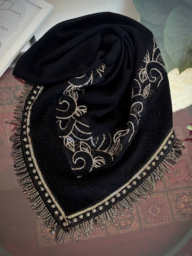 روسری درختی مشکی پولکی نگینی وارداتی قواره ۱۳۰