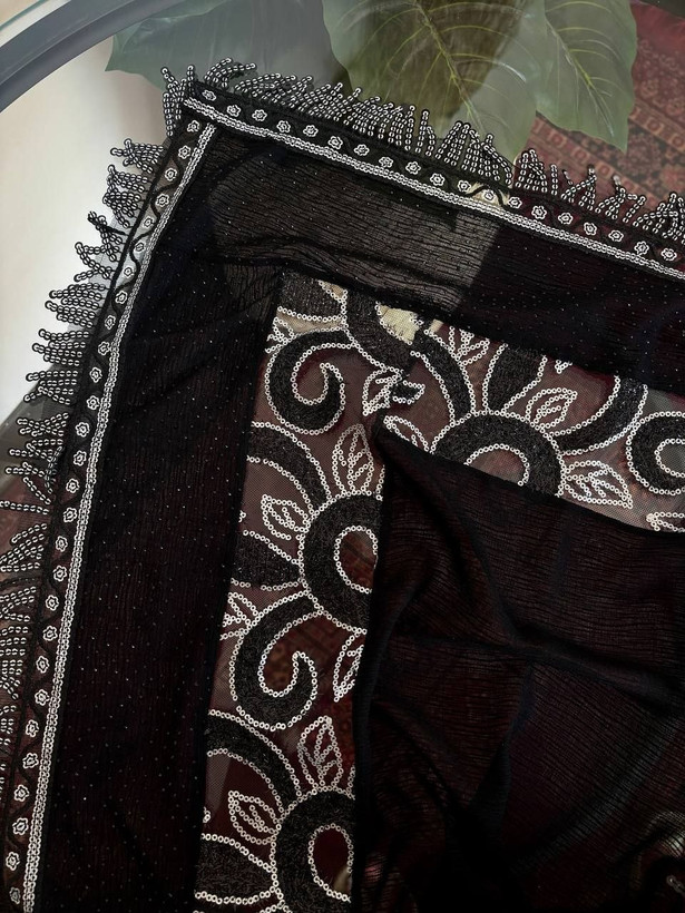 روسری درختی مشکی پولکی نگینی وارداتی قواره ۱۳۰
